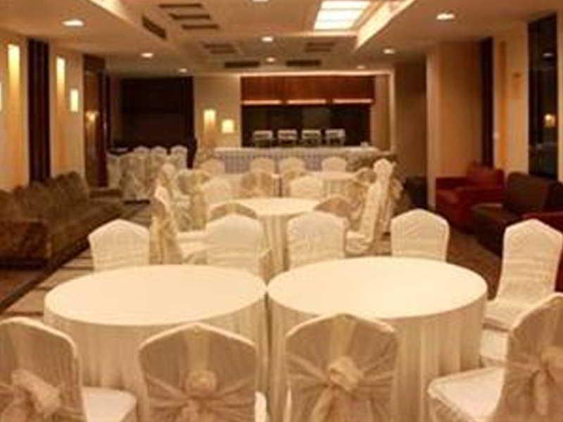 Comfort Inn Gsk Amritsar Exteriér fotografie